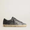 Super-Star für Damen mit glitzerndem Obermaterial und silbernem Stern aus Metallic-Leder