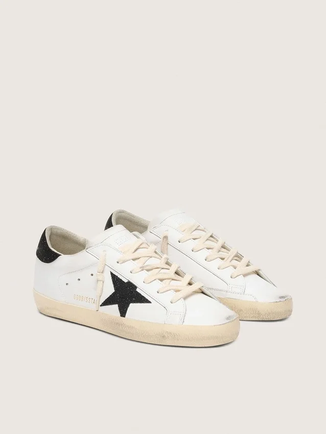 Super-Star für Damen mit schwarzem Swarovski-Kristallstern und Fersenlasche
