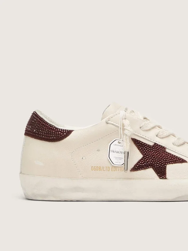 Super-Star für Damen mit Stern aus Wildleder und Fersenlasche mit Swarovski-Kristallen