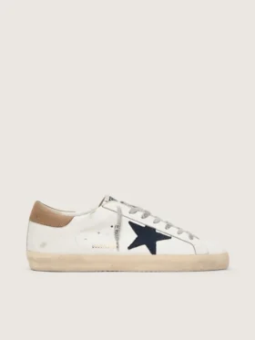 Super-Star für Herren aus weissem Leder mit mitternachtsblauem Canvas-Stern und Fersenlasche aus tabakfarbenem Leder