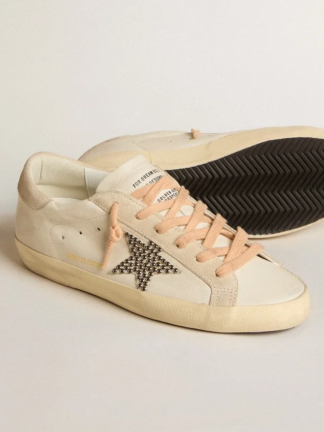 Super-Star LTD aus Leder mit beigem Stern aus Wildleder und Swarovski-Nieten