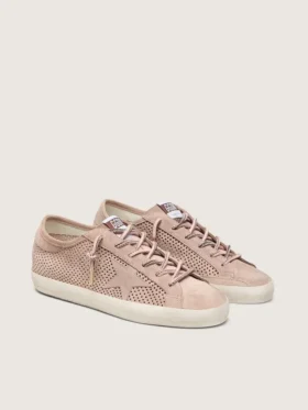 Super-Star LTD für Damen aus puderrosa, perforiertem Wildleder mit Ton-in-Ton-Stern