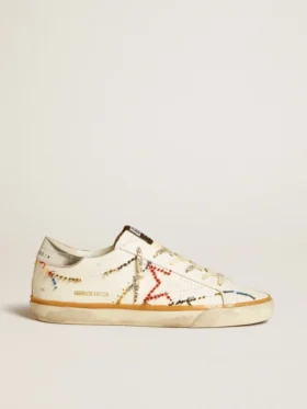 Super-Star LTD für Damen mit perforiertem Stern und Fersenlasche aus Metallic-Leder