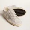Super-Star-Sneaker aus grau-weissem Leder mit Glitzer-Effekt und Lederstern
