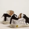 «Super-Star»-Sneaker aus silbernem Leder mit Wildledereinsätzen