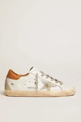 Super-Star-Sneaker für Herren mit Stern aus Wildleder und brauner Fersenlasche