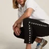 T-Shirt aus der «White Star»-Star Collection mit kontrastierendem schwarzem Logo und Stern