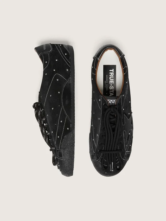 True-Star für Herren aus schwarzem Wildleder mit Swarovski-Kristallen und schwarzem Lederstern
