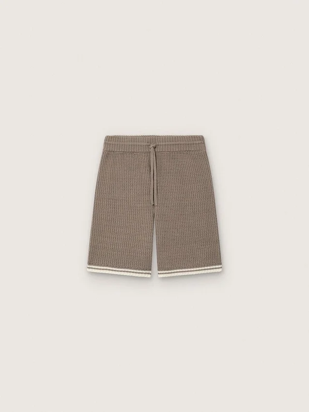 Unisex-Bermudashorts aus taubengrauem Strick