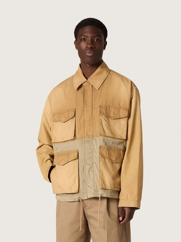 Unisex-Safarijacke aus beiger und militärgrüner Baumwolle mit Maxi-Taschen