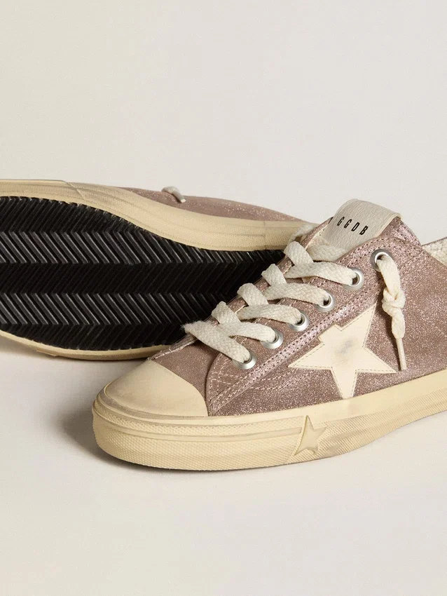 V-Star für Damen aus hellbraunem Metallic-Wildleder mit cremefarbenem Lederstern