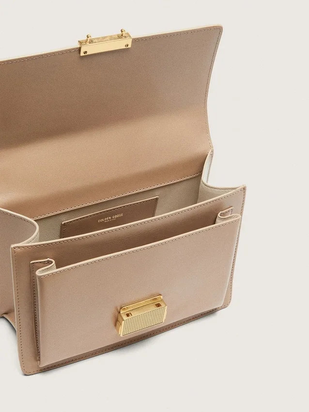 Venezia-Tasche aus beigem, genarbtem Leder mit goldenen Details