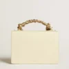 Venezia-Tasche aus butterfarbenem, geripptem Leder mit Seidenschal
