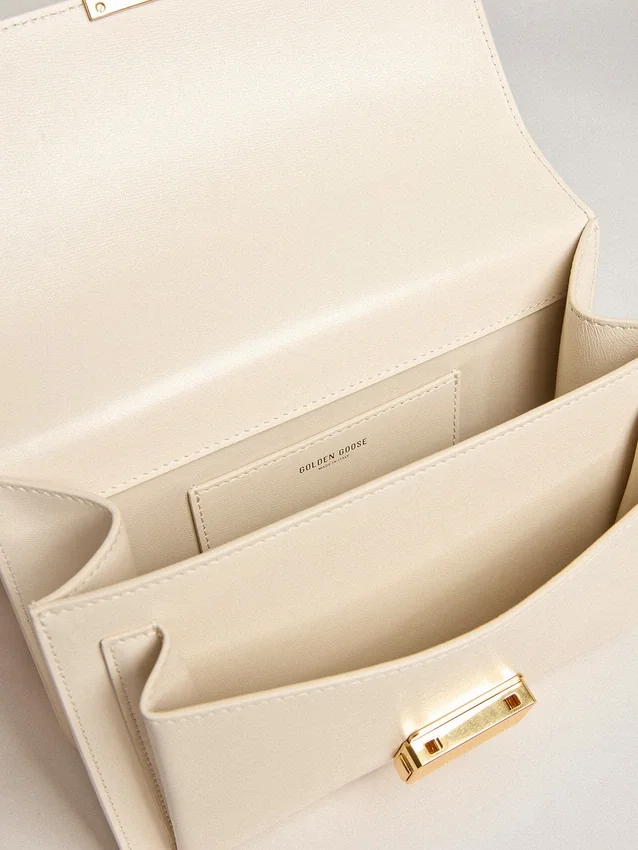 Venezia-Tasche aus butterfarbenem, geripptem Leder mit Seidenschal