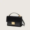 Venezia-Tasche aus schwarzem, geprägtem Leder mit goldenen Details