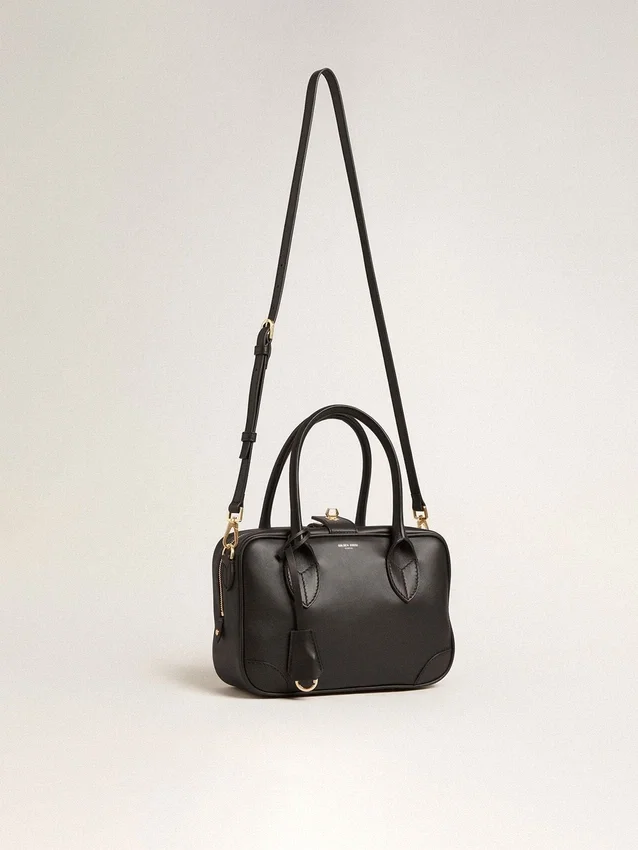 Vita-Tasche aus glattem schwarzem Leder mit goldenen Details