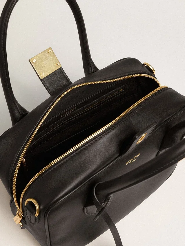 Vita-Tasche aus glattem schwarzem Leder mit goldenen Details