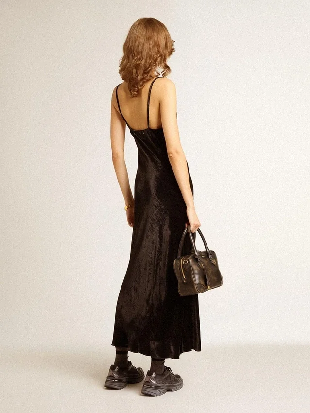 Vita-Tasche aus schwarzem Leder im Distressed-Look mit goldenen Details