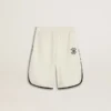 Weisse Shorts für Jungen mit gesticktem Logo