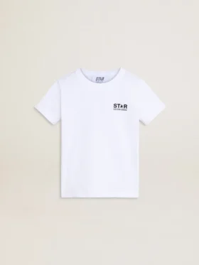 Weisses Hemd mit kontrastierendem schwarzem Logo und Stern