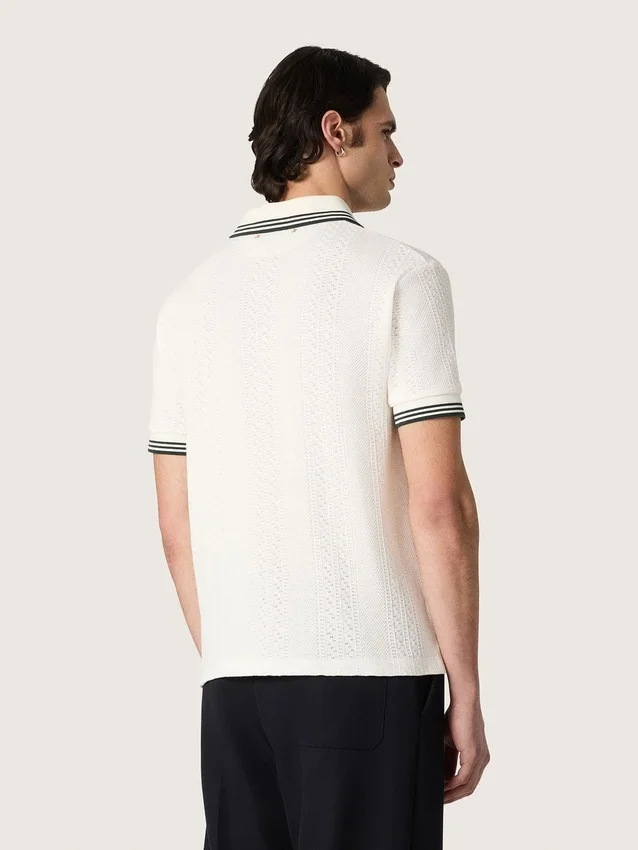 Weisses Herren-Polohemd aus Baumwolle mit durchbrochenem Jacquard-Muster