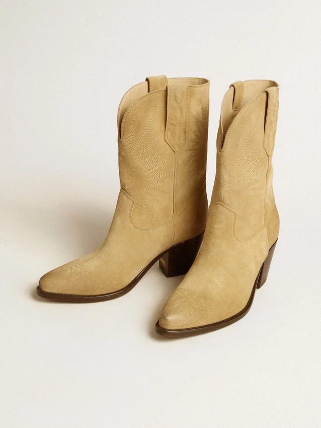 Wish Star Stiefel aus sandfarbenem, gewachstem Wildleder mit Sternstickerei