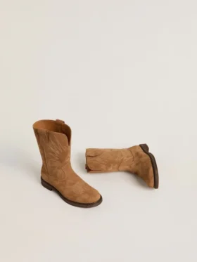 Wish Young Stiefel aus kamelfarbenem Wildleder mit Sternstickerei