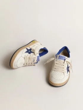 Young Ball Star mit blauem Metallic-Lederstern und Fersenlasche