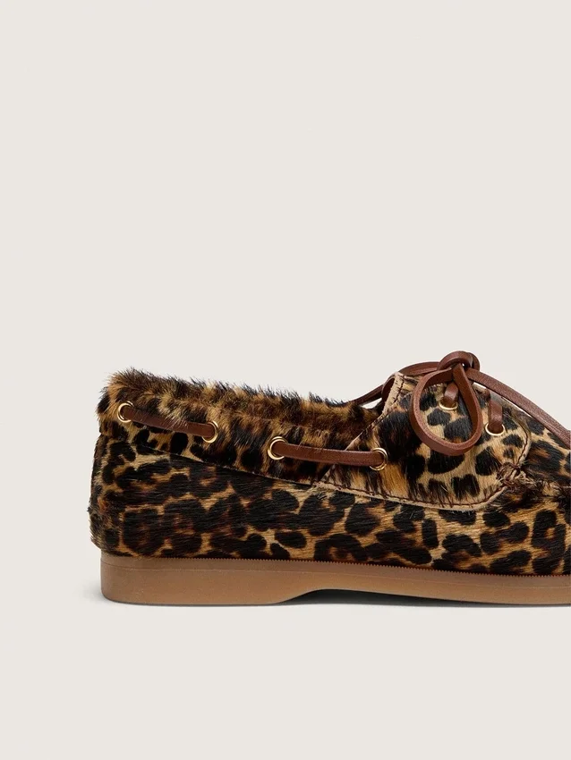 Young Cruise Loafer aus Ponyleder mit Leopardenmuster