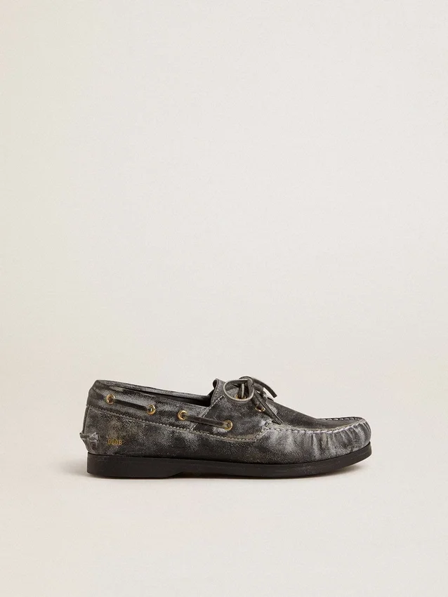 Young Cruise Loafer aus schwarzem Distressed-Leder